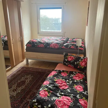 Apartment Sehr Grosse Naehe Duesseldorf, Flughafen Und Messe *